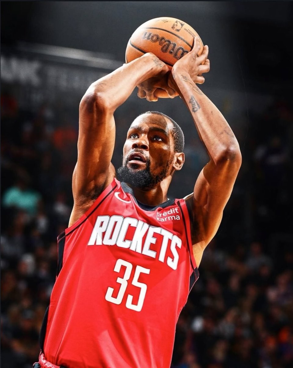 边路推进打满全场