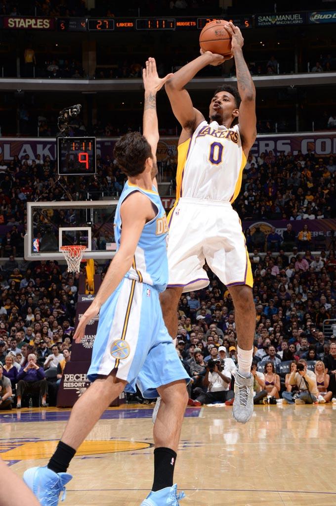 对手主帅：我想选梅西是第一人！只要他没退役就是最强的！