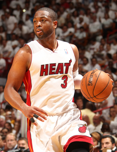 记者：斯图加特开始谈法比奥-维埃拉，阿森纳要价3000-3500万