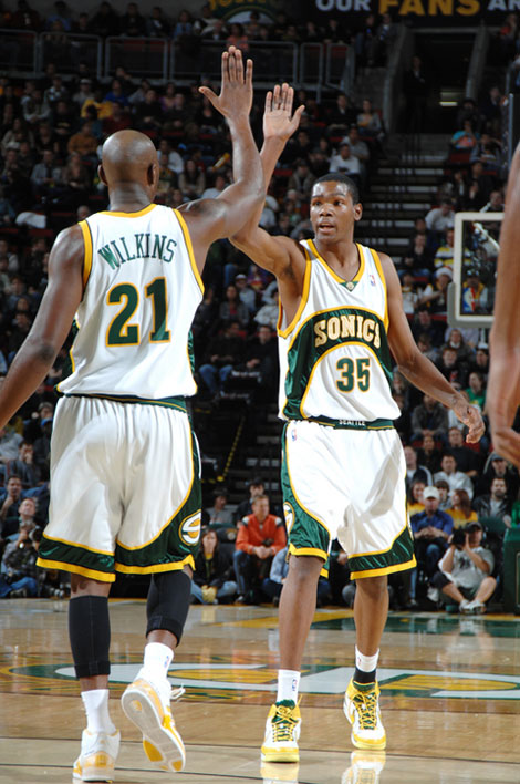 美职联战报：梅西造3球，迈阿密国际3-1温哥华首夺总冠军