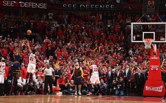 不用更有血性的球员？归根结底，还是看不上张宁的出身