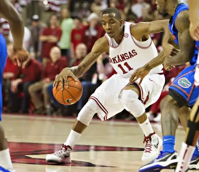 亚冠前瞻：海港PK首尔盼摆脱垫底 国安迎出线生死战