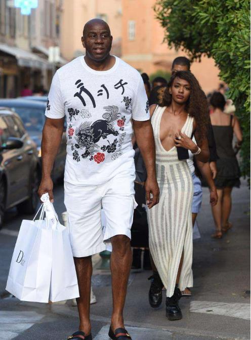 记者：艾纳维和科内排除韧带损伤，力争参加与那不勒斯榜首战